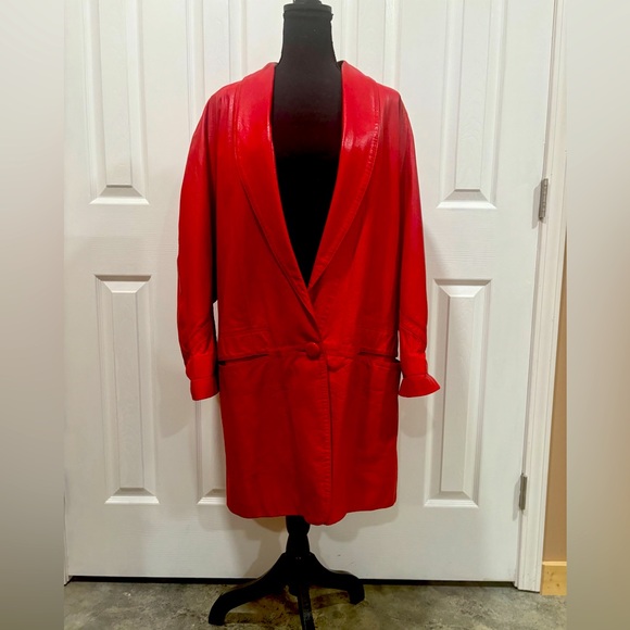 Gallery  Vintage women's Red leather jacket size L - Picture 1 of 14